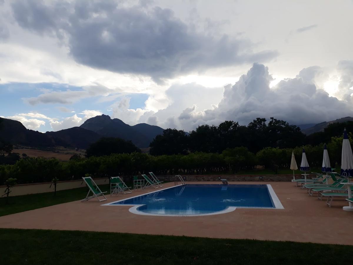Agriturismo Modi Gerace Exterior foto
